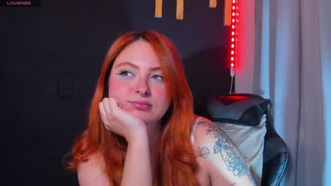 Snapshot of izyzys_baker chatting on 07/25/26, 08:06 hot izys online show from 07/25/26, 08:06