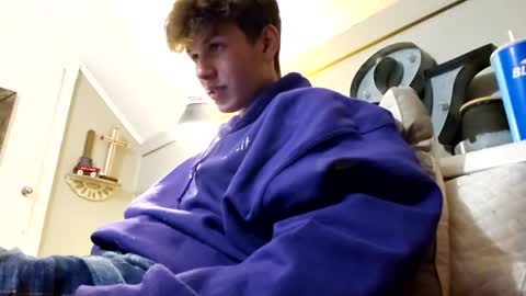 Snapshot of izzame2 chatting on 02/07/25, 07:29 Willis online show from 02/07/25, 07:29