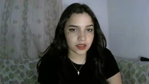 izzy_32 online show from 12/17/25, 07:14