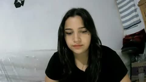 izzy_32 online show from 02/08/26, 01:14