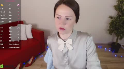 Queen of nylon  Victoria online show from 04/04/26, 04:55