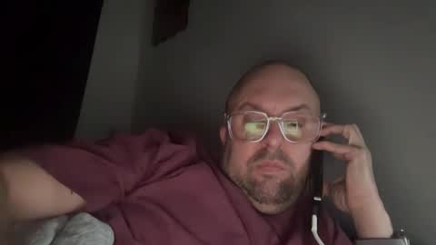 Snapshot of j0el75 chatting on 09/29/25, 10:36 j0el75 online show from 09/29/25, 10:36