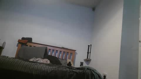 Snapshot of j281133 chatting on 11/15/25, 03:26 Big 8 online show from 11/15/25, 03:26