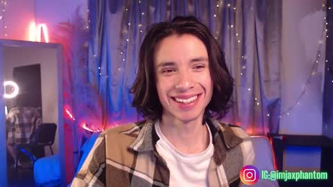 Hey im Jaxxxon check my info     online show from 11/04/25, 05:50