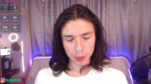 Hey im Jaxxxon check my info     online show from 07/04/26, 12:00
