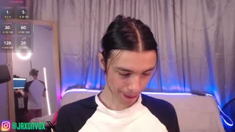 Hey im Jaxxxon check my info     online show from 07/09/26, 01:26