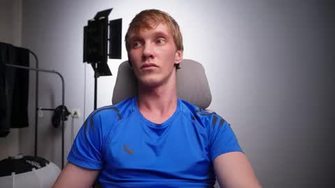 Danny online show from 11/20/25, 05:34