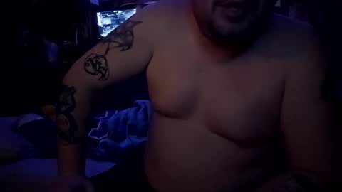 Snapshot of j_b_j chatting on 01/25/25, 09:04 JB online show from 01/25/25, 09:04