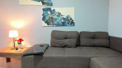 Calix  Independient model Insta and twt Calixsnake online show from 11/18/25, 01:00