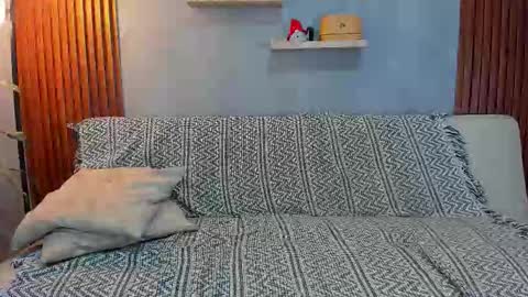 Calix  Independient model Insta and twt Calixsnake online show from 03/28/26, 11:48