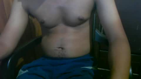Snapshot of j_castello chatting on 04/23/26, 01:40 J online show from 04/23/26, 01:40