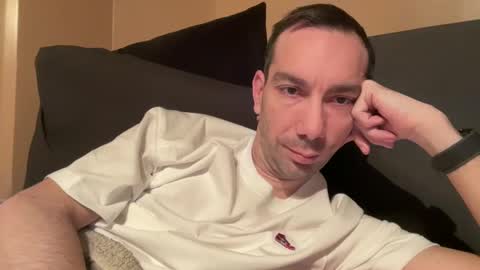 Snapshot of j_dc chatting on 01/28/25, 10:12 j_dc online show from 01/28/25, 10:12