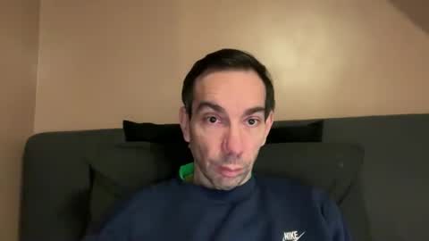 Snapshot of j_dc chatting on 11/30/25, 03:49 j_dc online show from 11/30/25, 03:49