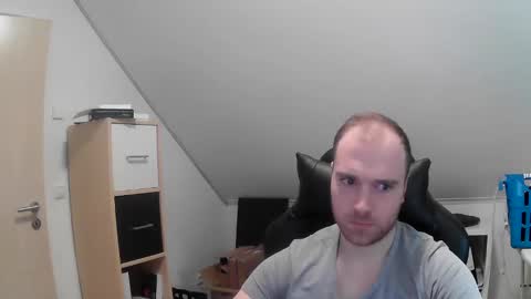 Snapshot of j_german783377 chatting on 02/06/25, 11:21 here4y online show from 02/06/25, 11:21