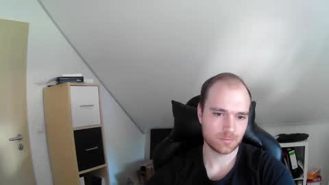 Snapshot of j_german783377 chatting on 02/23/25, 10:17 here4y online show from 02/23/25, 10:17