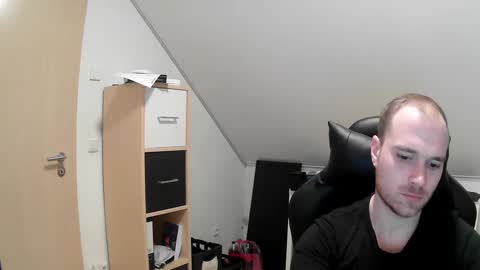 Snapshot of j_german783377 chatting on 03/09/25, 09:25 here4y online show from 03/09/25, 09:25