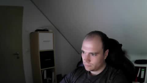 Snapshot of j_german783377 chatting on 11/29/25, 12:19 here4y online show from 11/29/25, 12:19