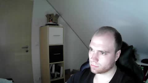 Snapshot of j_german783377 chatting on 12/21/25, 10:55 here4y online show from 12/21/25, 10:55