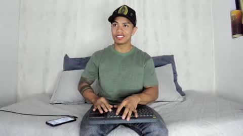 i am juan musiry independent model  online show from 02/08/25, 10:07