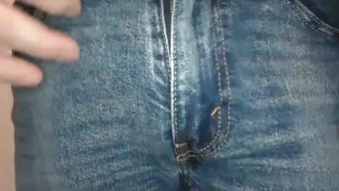 Snapshot of ja2923 chatting on 01/26/25, 02:19 ja2923 online show from 01/26/25, 02:19