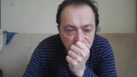 Tomek online show from 11/30/25, 11:03