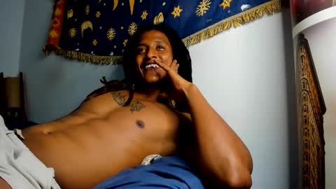 Snapshot of jaacksn chatting on 12/19/25, 03:19 jaacksn online show from 12/19/25, 03:19