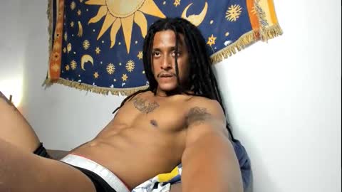 Snapshot of jaacksn chatting on 03/25/26, 03:01 jaacksn online show from 03/25/26, 03:01