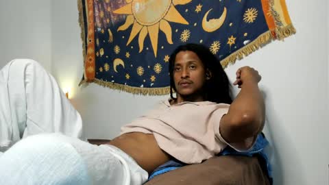 Snapshot of jaacksn chatting on 03/29/26, 01:44 jaacksn online show from 03/29/26, 01:44