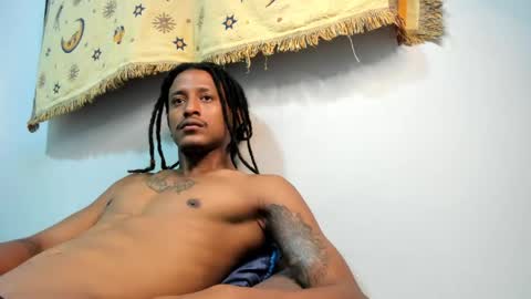 Snapshot of jaacksn chatting on 04/12/26, 03:00 jaacksn online show from 04/12/26, 03:00