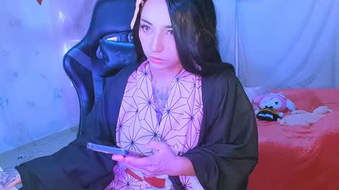 Snapshot of jaadee18 chatting on 02/02/25, 08:30 jade 18 online show from 02/02/25, 08:30