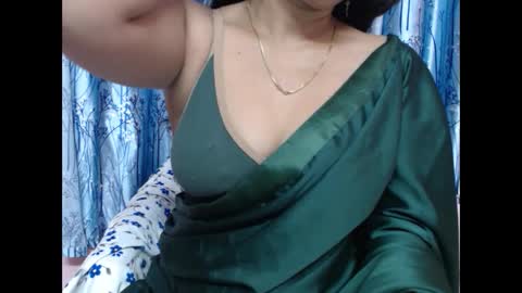 Snapshot of jaan80096 chatting on 01/22/25, 02:48 jaan80096 online show from 01/22/25, 02:48