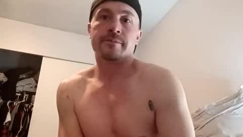 Snapshot of jabrattor1 chatting on 12/05/25, 08:01 First timer online show from 12/05/25, 08:01