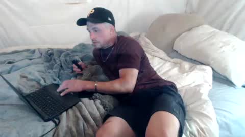 Snapshot of jabrattor1 chatting on 07/04/26, 10:10 First timer online show from 07/04/26, 10:10