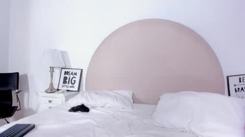 Snapshot of jaccob_18 chatting on 02/20/26, 01:00 jaccob online show from 02/20/26, 01:00