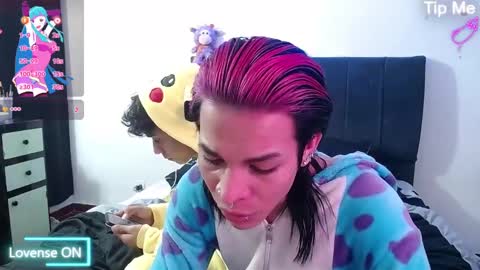 Snapshot of jace_and_fer chatting on 01/23/25, 05:45 Jace and Fer online show from 01/23/25, 05:45