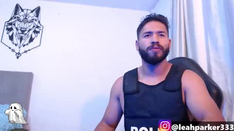 Snapshot of jack_master_muscle chatting on 10/24/25, 03:36 jack and leah online show from 10/24/25, 03:36