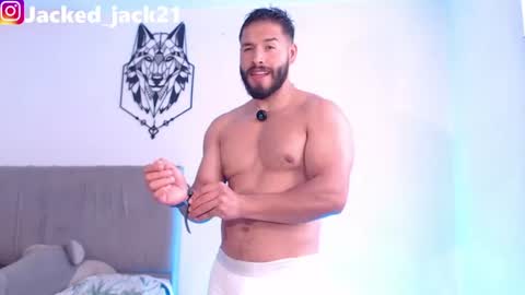 Snapshot of jack_master_muscle chatting on 07/12/26, 08:22 jack and leah online show from 07/12/26, 08:22