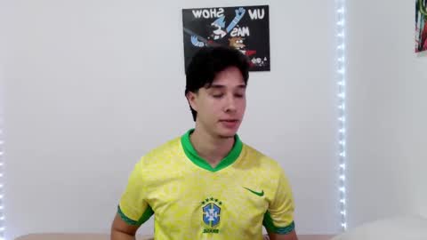 J online show from 03/11/25, 04:32