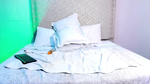 Jack White online show from 01/24/25, 08:23