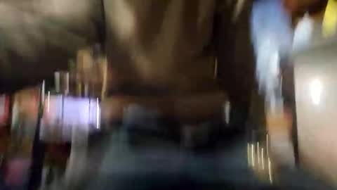 Snapshot of jackboys16 chatting on 11/09/25, 08:56 Dess online show from 11/09/25, 08:56