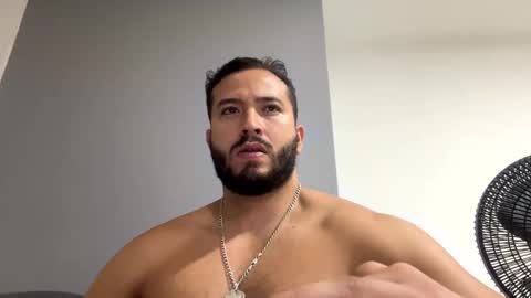 Snapshot of jackdanielsm chatting on 02/12/25, 04:33 jackdanielsm online show from 02/12/25, 04:33