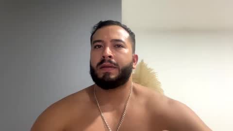 Snapshot of jackdanielsm chatting on 10/10/25, 02:32 jackdanielsm online show from 10/10/25, 02:32