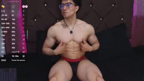 Jacke online show from 03/12/26, 12:06