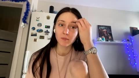 Alice online show from 12/14/25, 07:58