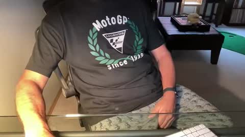 Snapshot of jacker65 chatting on 11/16/25, 05:07 jacker65 online show from 11/16/25, 05:07