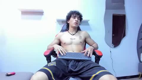 Snapshot of jackestaylor chatting on 09/13/25, 05:07 Jackes Taylor online show from 09/13/25, 05:07