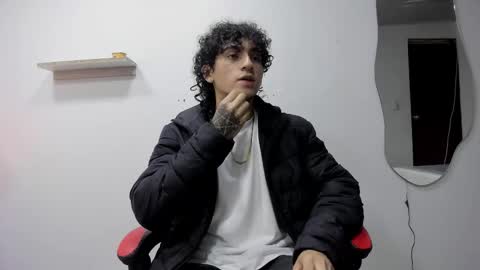 Snapshot of jackestaylor chatting on 11/02/25, 04:59 Jackes Taylor online show from 11/02/25, 04:59