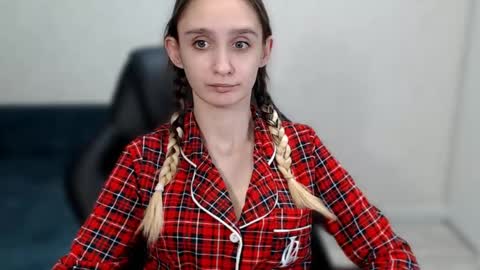 Snapshot of jackie__morgan chatting on 12/29/24, 12:01 jackie__morgan online show from 12/29/24, 12:01