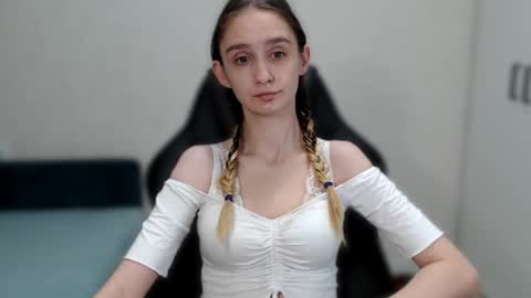 Snapshot of jackie__morgan chatting on 01/31/25, 12:06 jackie__morgan online show from 01/31/25, 12:06