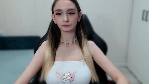 Snapshot of jackie__morgan chatting on 02/06/25, 09:11 jackie__morgan online show from 02/06/25, 09:11